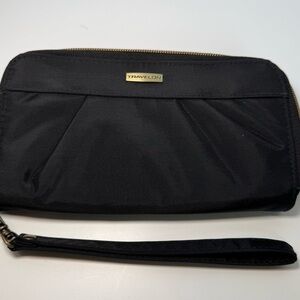 Travelon Wallet/  Wristlet RFID Blocking black
